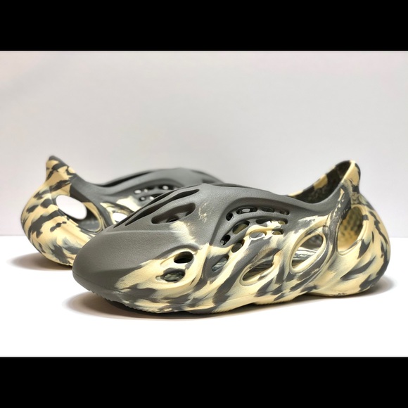 yeezy foam runner poshmark